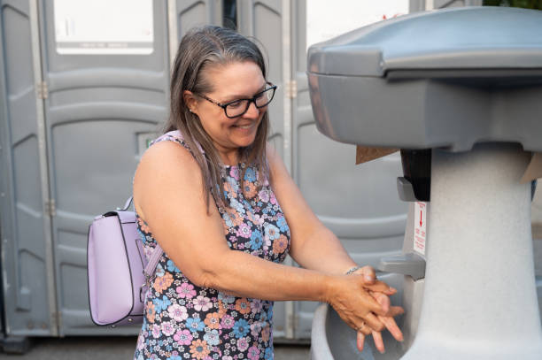 Affordable portable toilet rental in Glenwood, AR